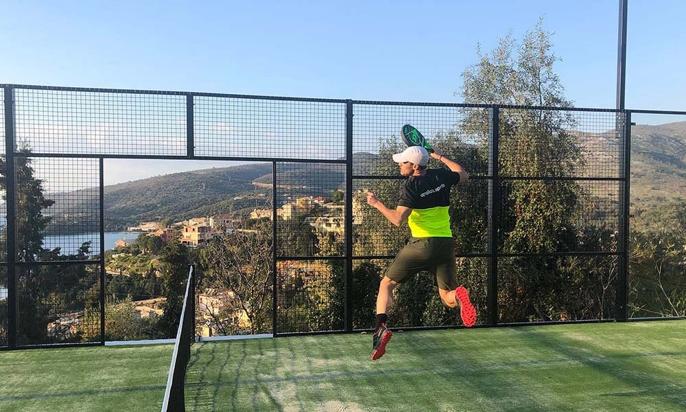 Why Classic Padel Courts Are Ideal For Seaside Cities