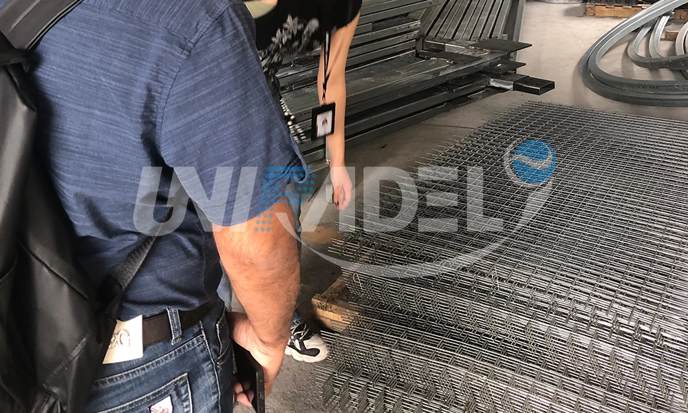 Indian agent visits UNIPADEL factory