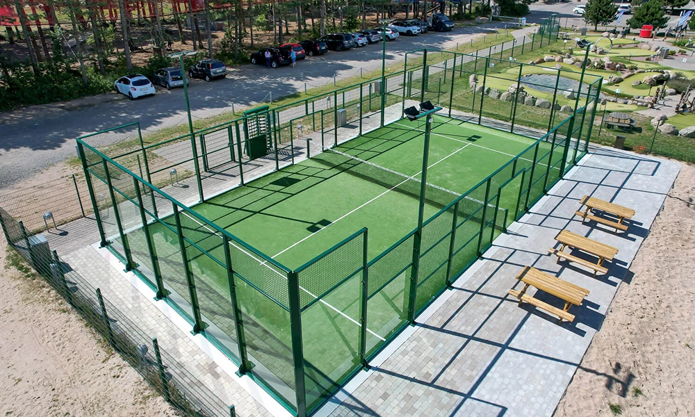 Why are more and more people investing in padel clubs?