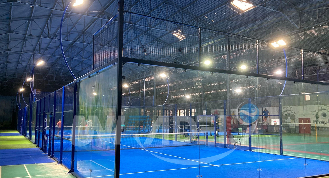 Padel Courts in Pont-Évêque, France