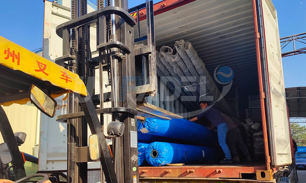 Two roofed padel courts sent to Costa Rica