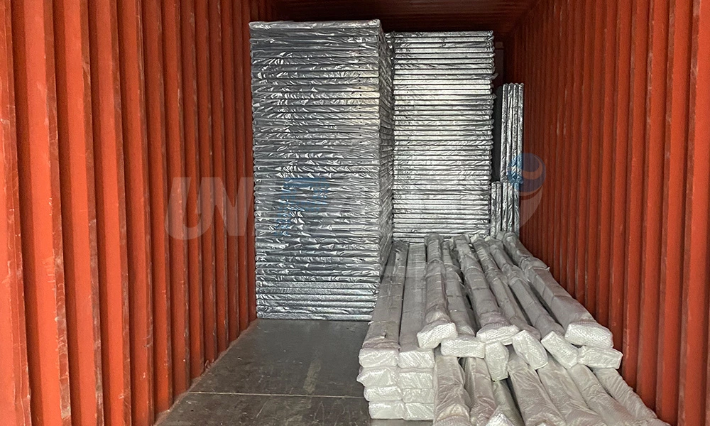 Bolivia padel courts shipping (black court)