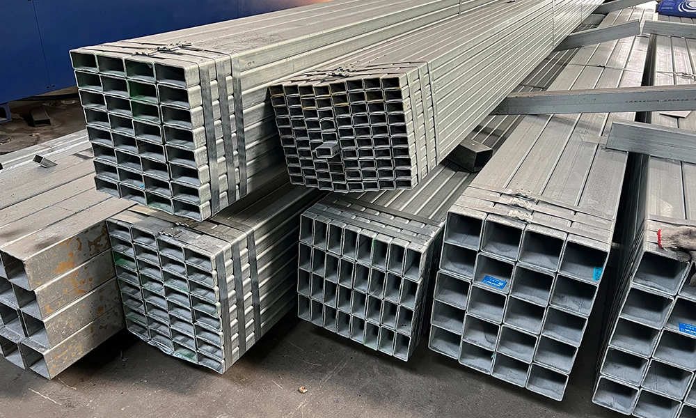 Technology of Padel Court Pillars