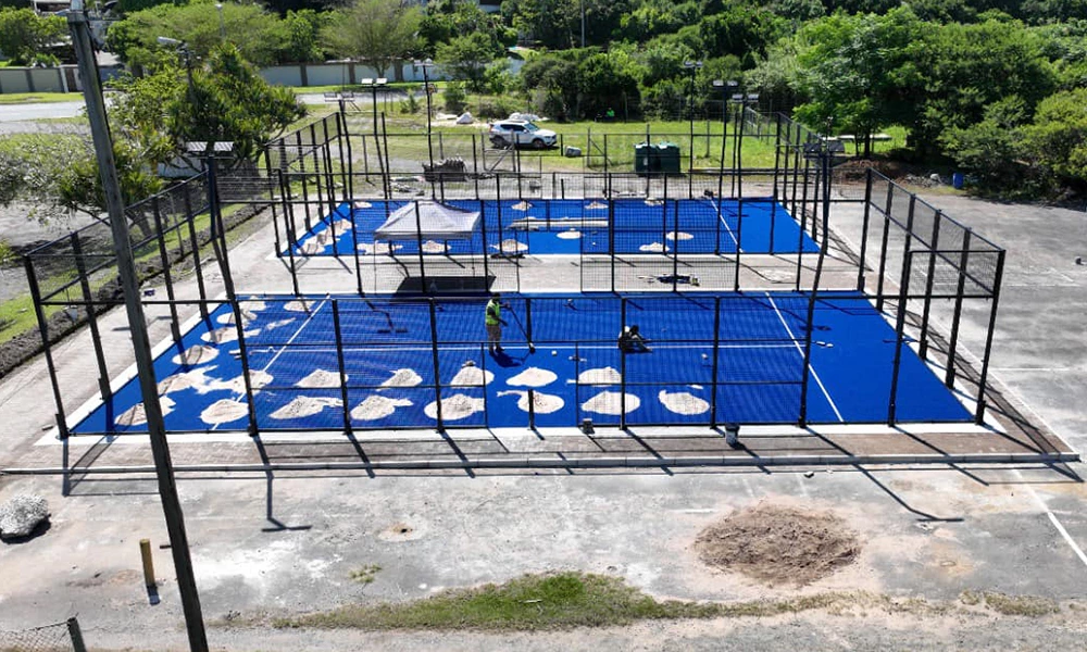 What is the foundation of a padel tennis court?