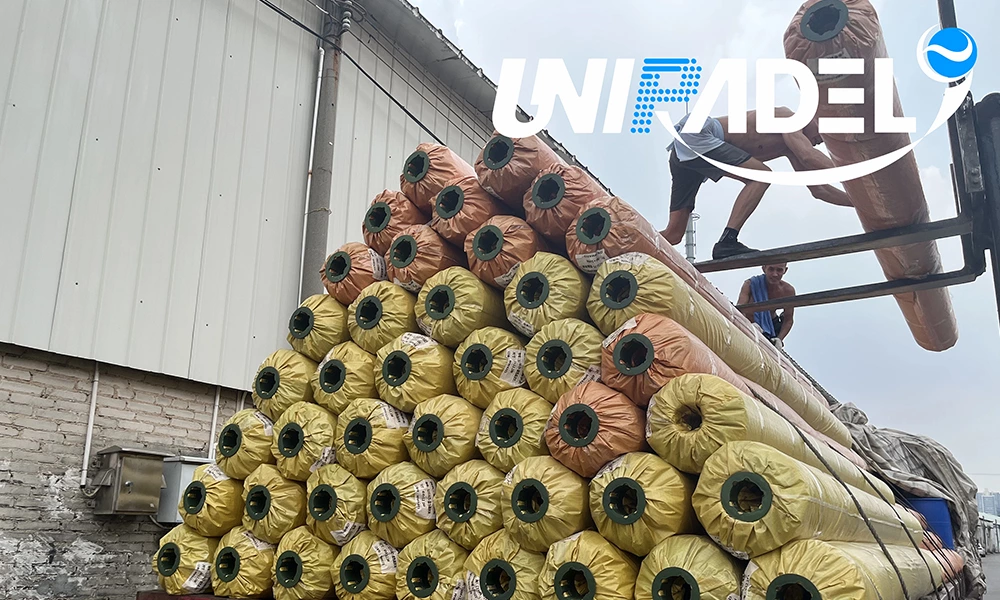 UNIPADEL factory loading padel lawn details