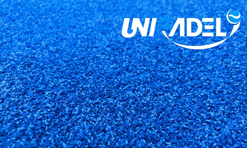 UNIPADEL factory loading padel lawn details