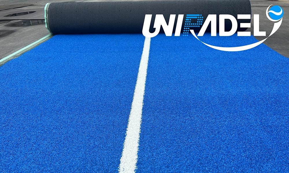 UNIPADEL factory loading padel lawn details